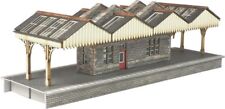 Metcalfe PN922 Island Platform Building Die Cut Card Kit N Gauge - T48 Postage