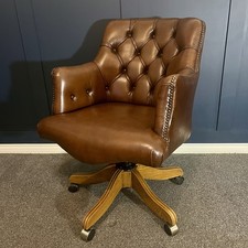 Chesterfield Style Williams