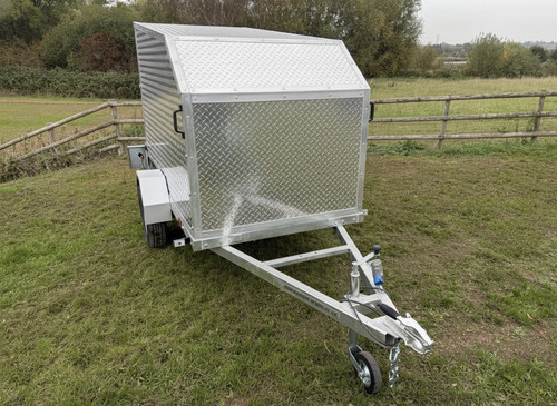 Brand new 8x4 - new,