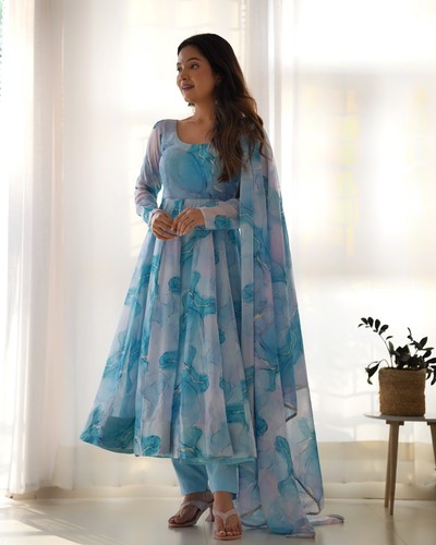 Indian salwar kameez pakistani - indian,