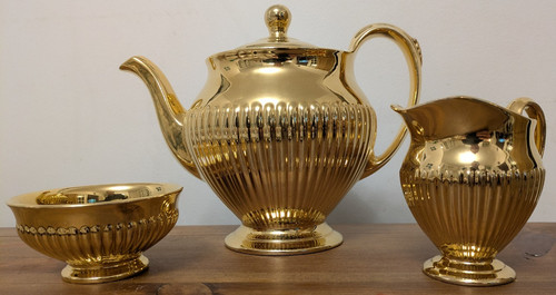 Royal winton grimwades ribbed - winton,