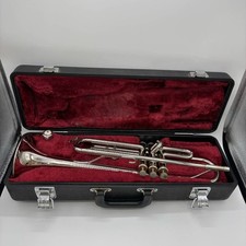 YAMAHA Trumpet YTR1310 YTR-1310 With Case good condition