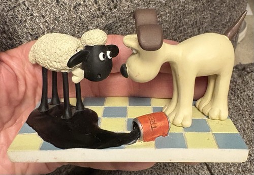 Vintage gromit and shaun - gromit, the