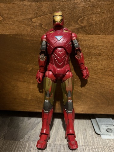 Hasbro marvel legends iron - legends,