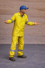 TG5A crew figures Henglong