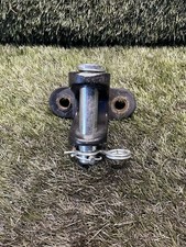 BRADLEY TYPE TOWING JAW AND