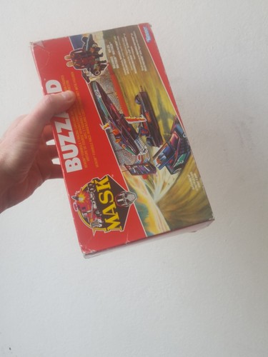 Kenner mask buzzard - kenner,