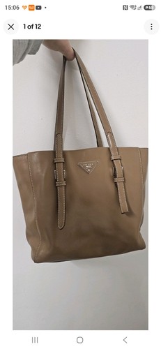 Prada logo city - logo,