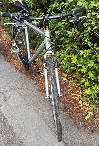 Dawes silver hybrid bike 700c - dawes,