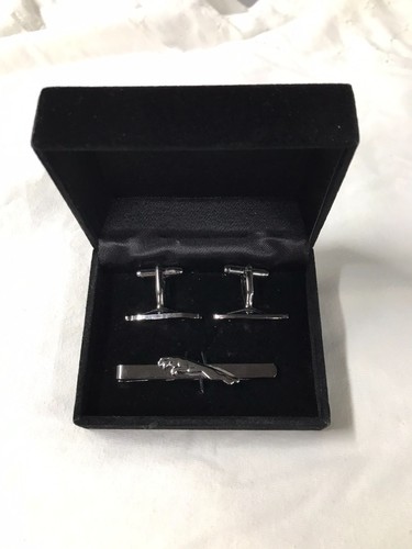 Jaguar leaper tie bar and - jaguar,