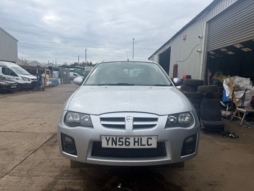 105 hatchback petrol - mg, zr