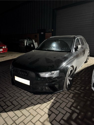 Audi rs4 avant - avant, v8