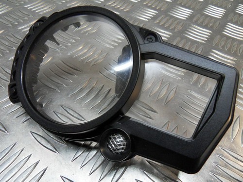 Genuine suzuki gsxr - 1000, front