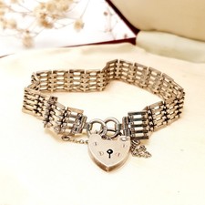 Vintage Gate Padlock Heart