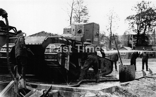 0025 wwi washing a - wwi., british