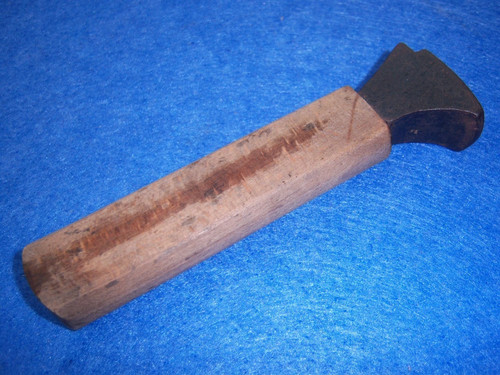 Vintage cobblers leather - /,