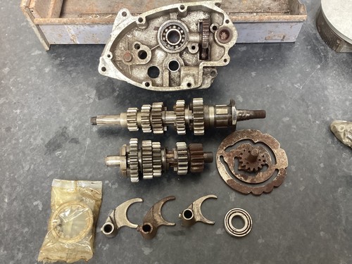 Triumph t140 speed gearbox - speed,