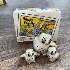 A Nice vintage Wade porcelain  Happy Family Owl set boxed Families