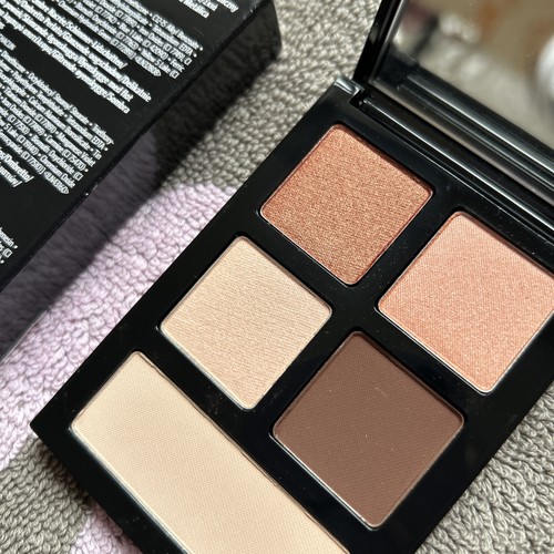 Bobbi brown the - bobbi,