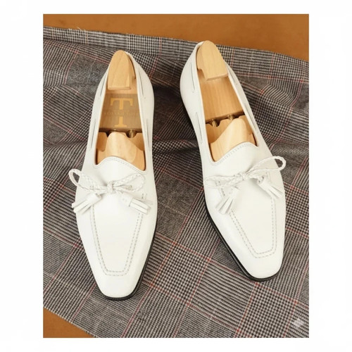 Tailor hand made bespoke - made,