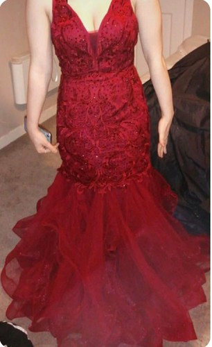 Beautiful red prom - beautiful,
