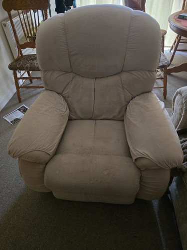 Single recliner chair good - single,