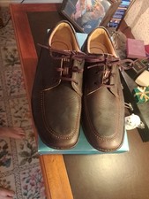 Clarks ACTIVE-AIR Size 11