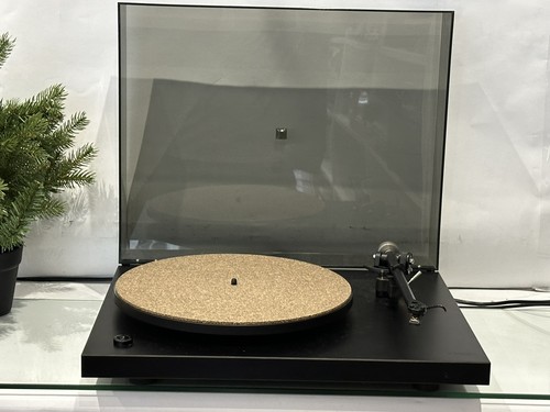 Rega planar turntable rb330 - rega,