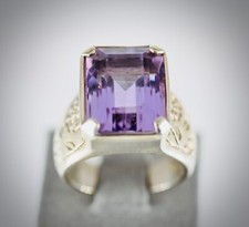 Dower and Hall PCR4 Amethyst