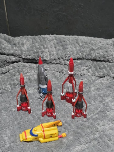 Job lot vintage - lot, thunderbirds