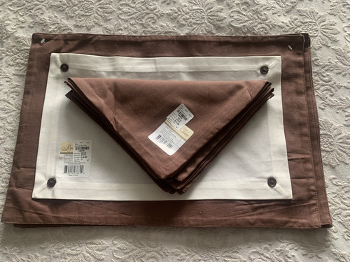 Placemats and napkins - , new