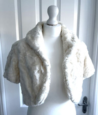 Monsoon Ivory white fake fur cropped short sleeve shrug Bridal jacket – size 12