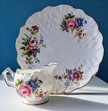 Aynsley Howard Sprays Gilded