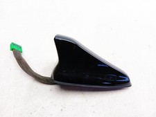HYUNDAI BAYON ROOF SHARK FIN ANTENNA AERIAL IN BLACK 96210-Q0100EB 2021