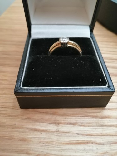 18ct gold solitaire - 18ct, diamond
