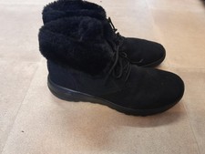 Ladies Skechers Black Boots Faux Fur Trim uk Size 6