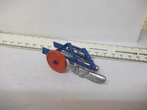 Britains farm implement - britains,