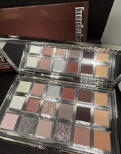 Huda Beauty Icy Nude Eyeshadow