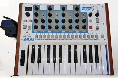 Akai timbre wolf key - 25-key, analog
