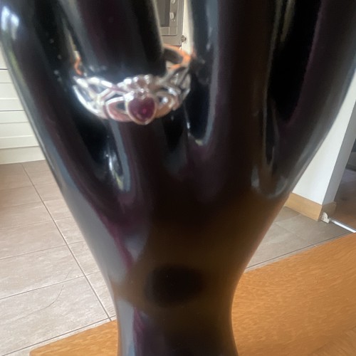 Celtic knot claddagh - knot, style