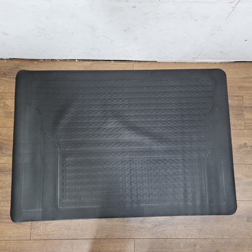 Rubber car boot mat universal - boot,