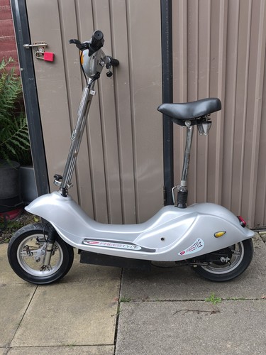 Genuine 2003 vintage scooter - genuine,