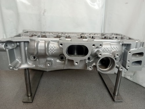 Complete cylinder head ford - cylinder,