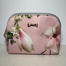 Ted Baker London Empty