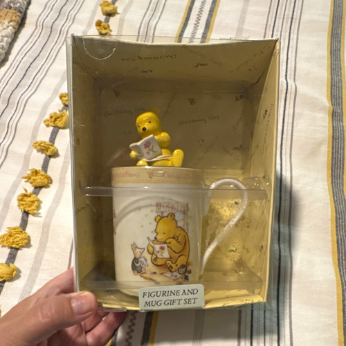 Royal doulton classic pooh - classic,