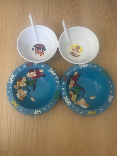 Vintage kellogg cereal bowls - kellogg's,