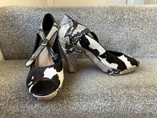Poste Mistress Size 40 (UK 7) Leather Peep-toe Platform Heels Cow Print Shoes 