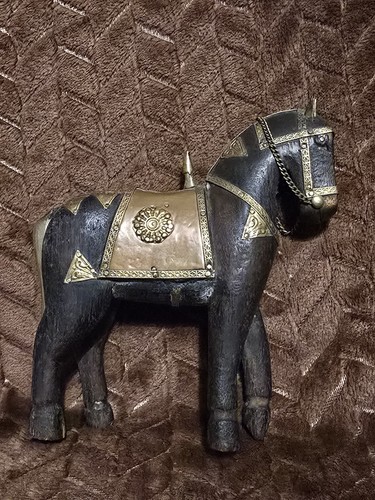 Vintage rustic folk art carved - rustic,
