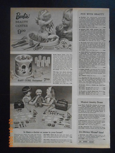 1972 barbie doll beauty center - 1972,