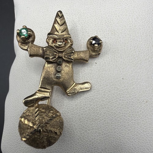 9ct gold clown brooch - gold,